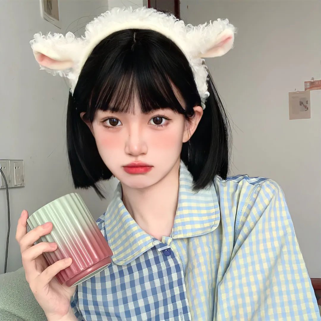 草间∞弥生